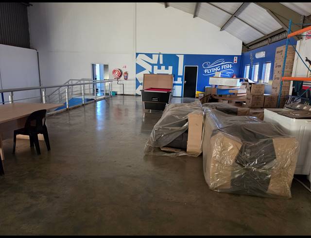 850M² FACTORY FOR SALE IN KYA SANDS